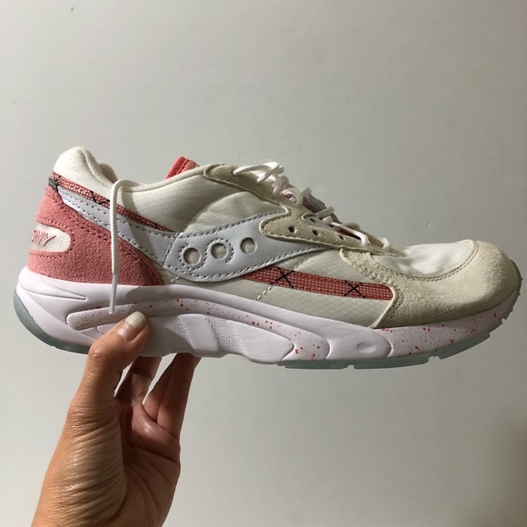 NEW Saucony Leather Suede Aya Peaches and Cream Sneakers 9 - Picture 3 of 14